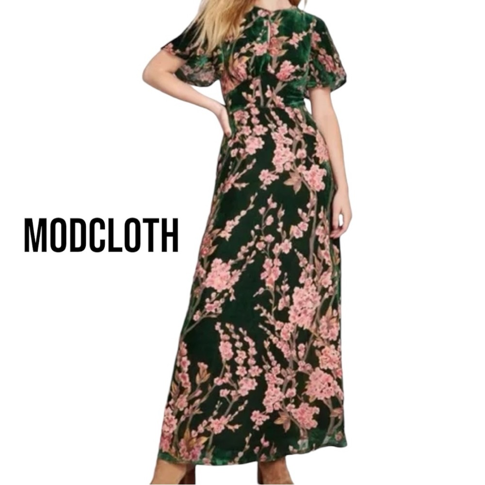 This is the ModCloth Soiree Saunter Velvet Burnout Floral Maxi Dress.